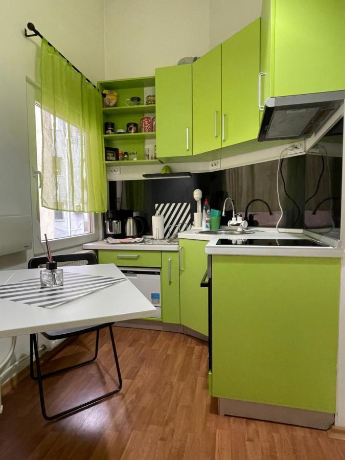 Ata Apartment Skopje Buitenkant foto